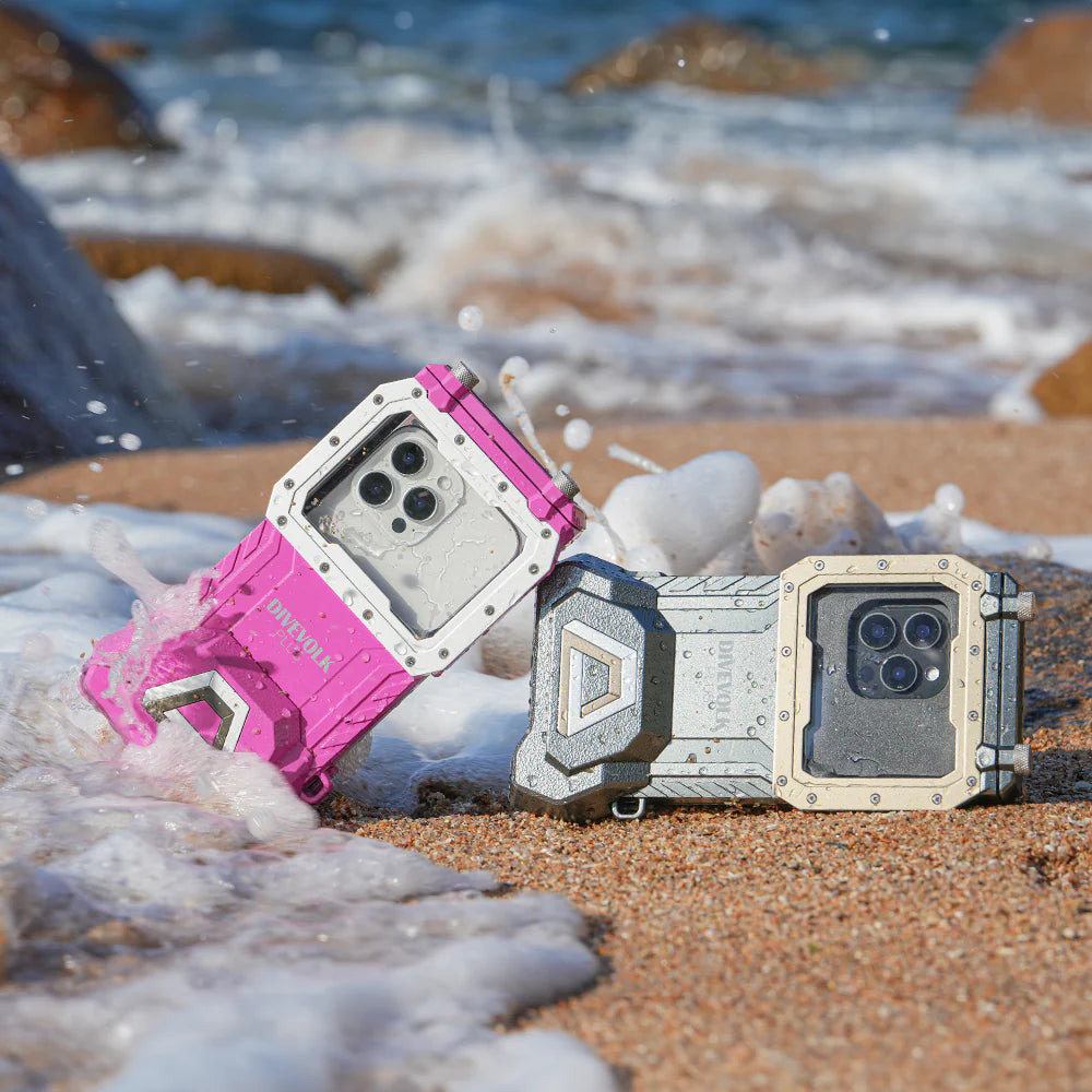 DIVEVOLK SeaTouch 4 MAX PLUS Underwater Housing Starlight Grey compatible to iPhone and Android, Dive Housing, Waterproof Phone Case