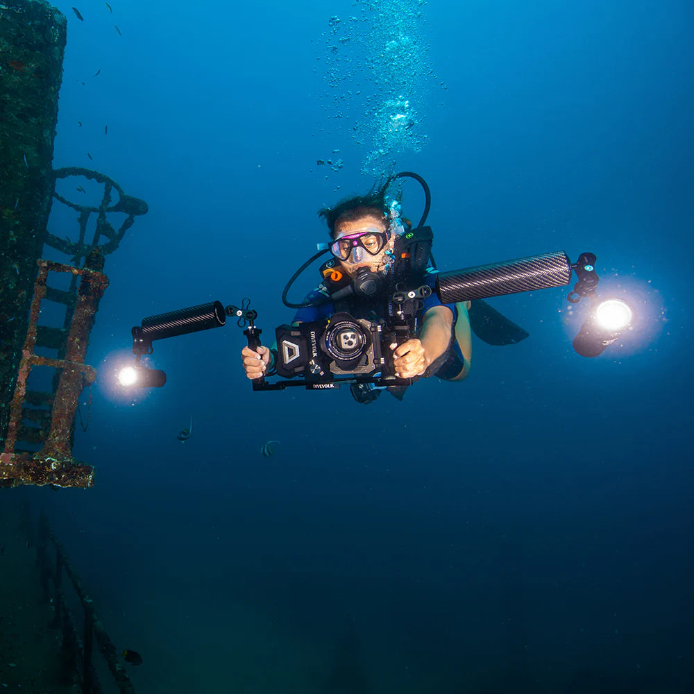 DIVEVOLK SL120 underwater video light 12000 lumens for Underwater Photography and Video