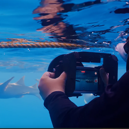 DIVEVOLK Foldable Screen Hood to shield the screen from strong sunlight for SeaTouch 4 Max underwater housing