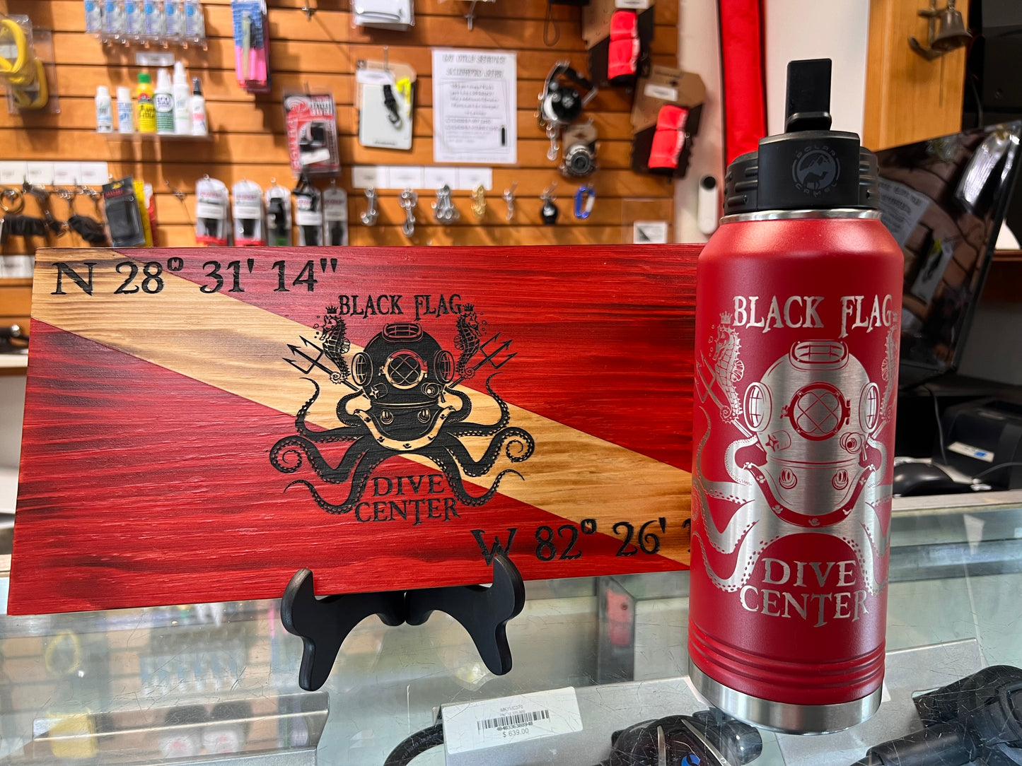 Black Flag Water Bottle 32 oz image 6